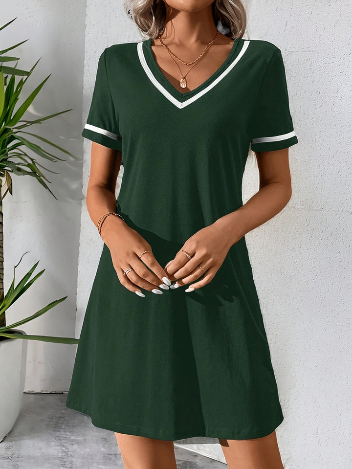 Corinne | V-Neck Color-Block Shift Dress