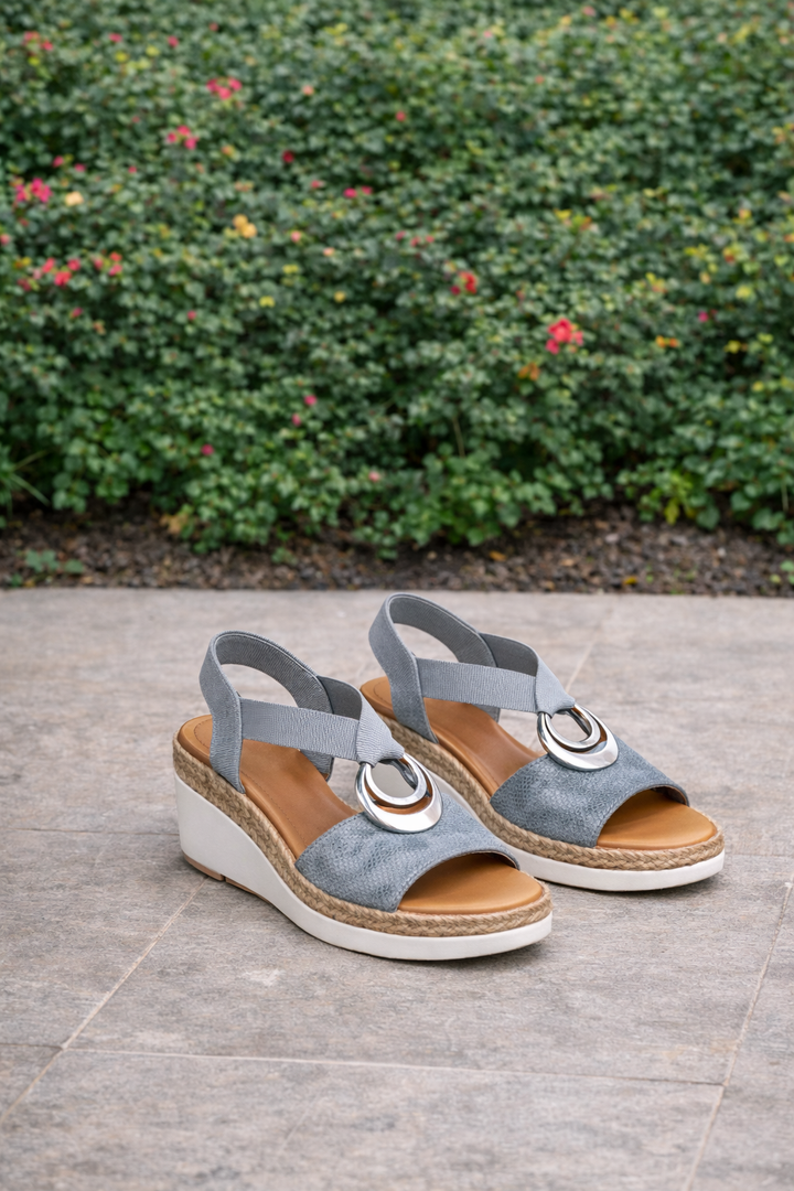Mila | Black Ring Detail Wedge Sandals