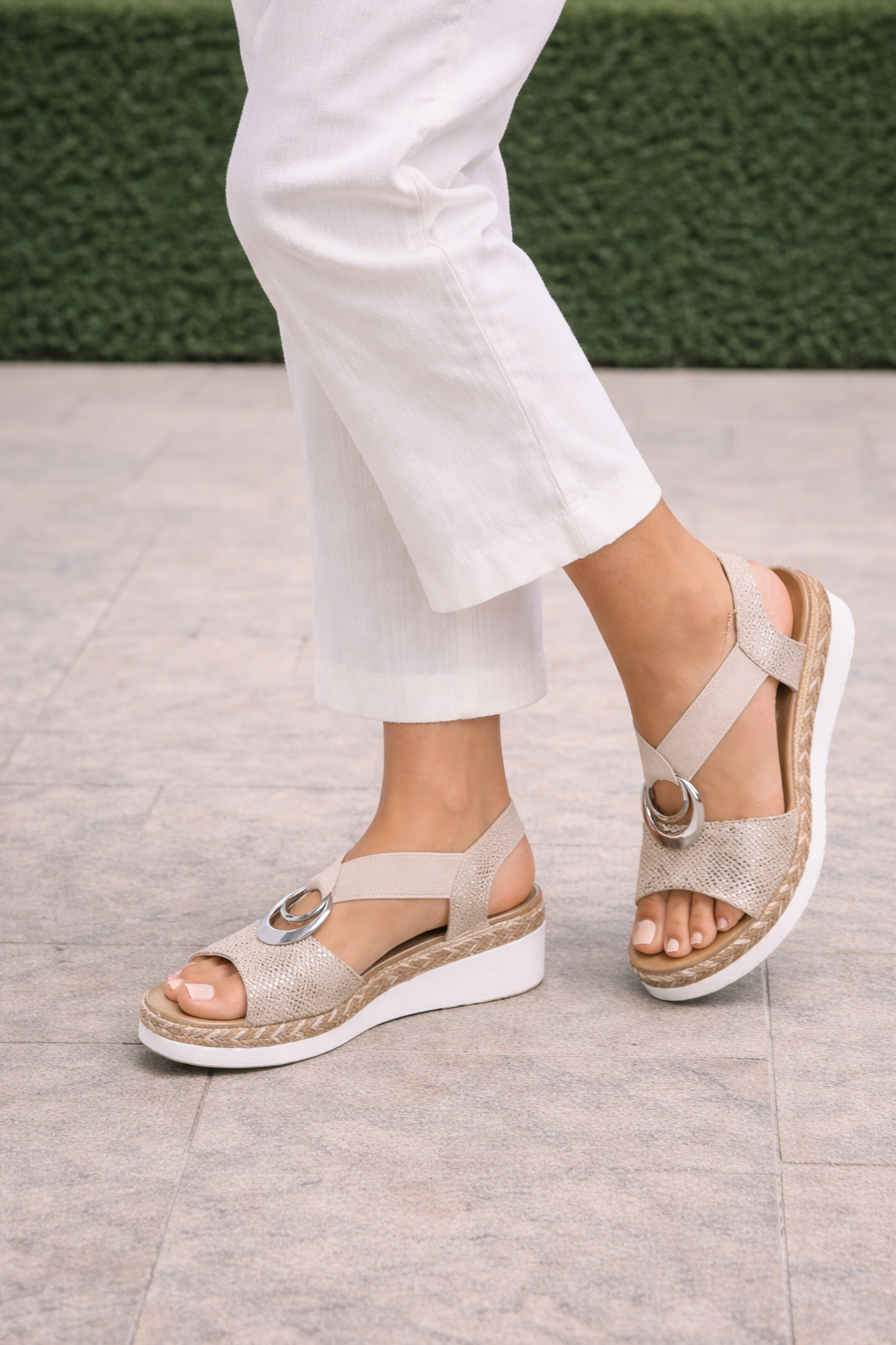 Mila | Black Ring Detail Wedge Sandals