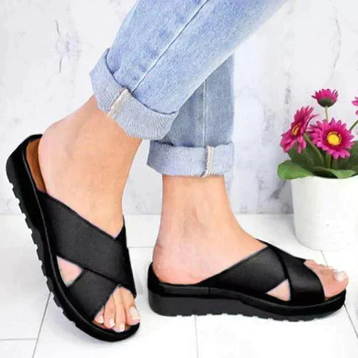 Amelia | Cross Strap Platform Sandals