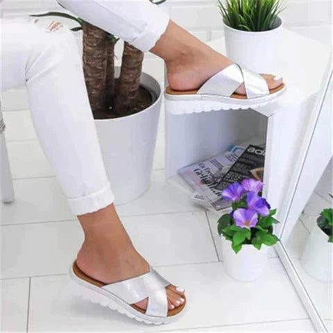 Amelia | Cross Strap Platform Sandals