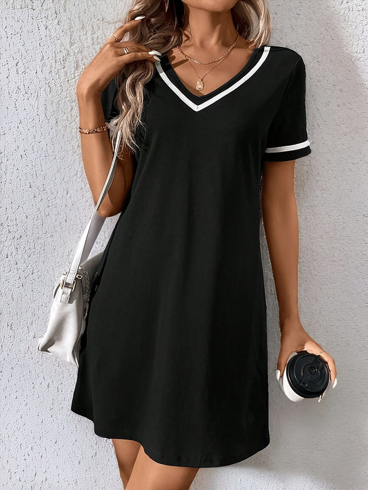 Corinne | V-Neck Color-Block Shift Dress