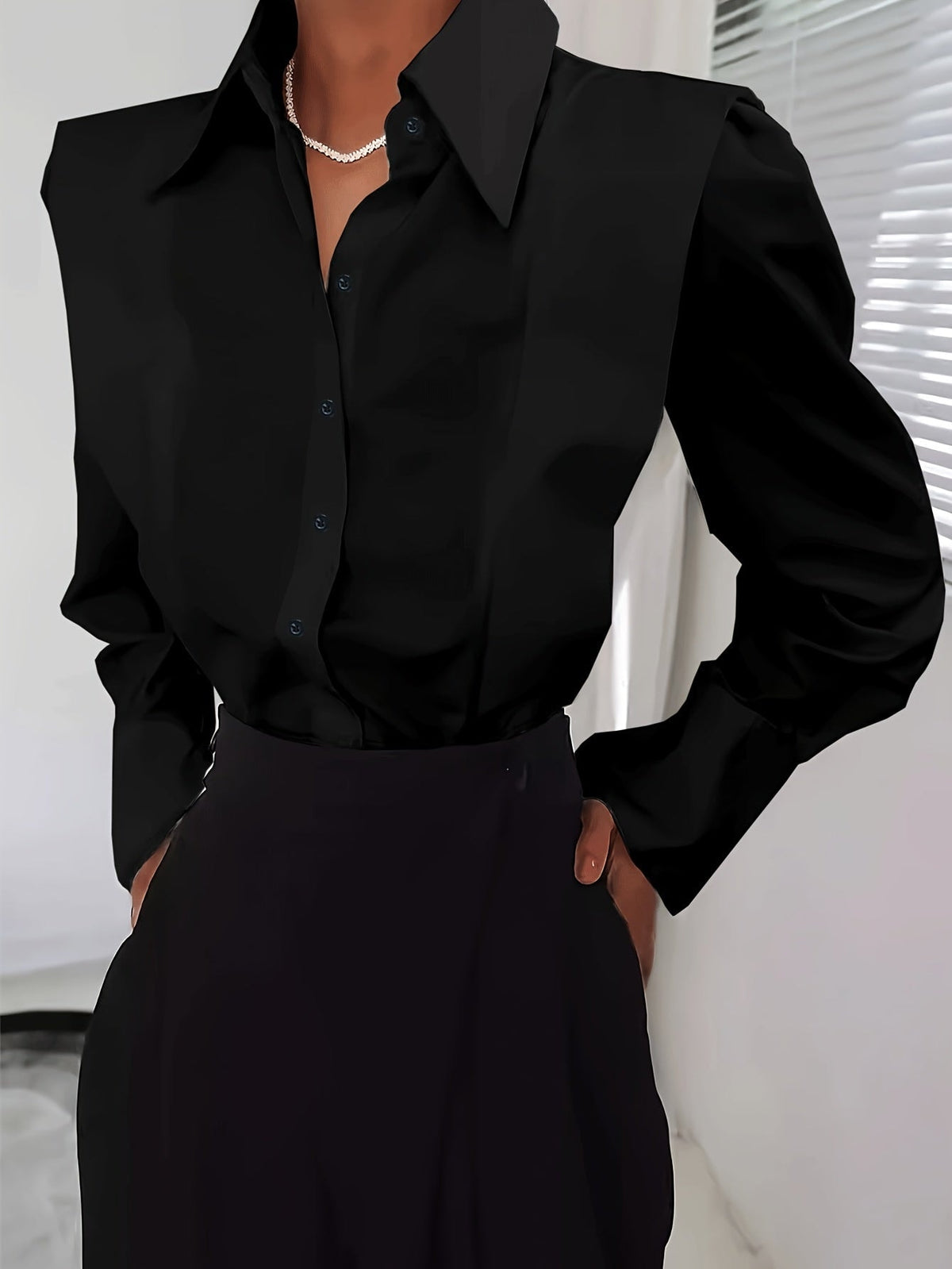 Willow | Structured Shoulder Button Up Shirt
